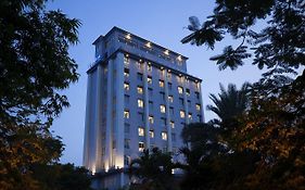 Batiqa Hotel Darmo - Surabaya